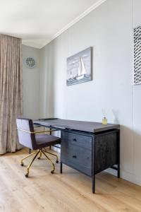 Alimama Spaces: The Breezy Way Ellipse