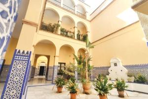 HomeySeville-Duplex con Terraza Santa Cruz 5 pax, Parking Optional