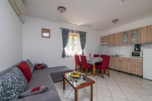 Holiday house Sunce