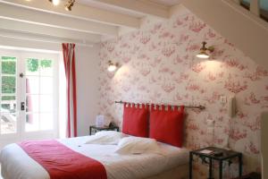 Hotels Relais Des Landes : photos des chambres