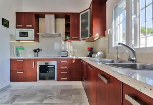 Nice and spacius villa near Fuengi