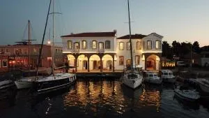 Gümrük Urla - 塞费里希萨尔