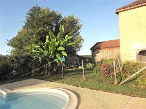 Maisons de vacances Modern holiday home in Besse with private pool : photos des chambres