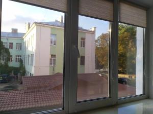 Нова 2х кімнатна в центре