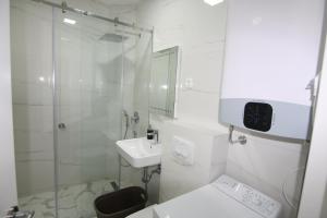 Apartments LORA Zmajeva, 7