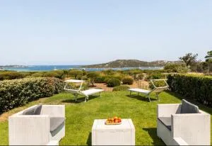 Villetta a schiera con giardino - porto pollo - Porto Pollo