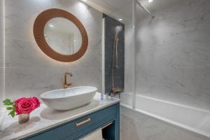 Hotel Le Tourville by Inwood Hotels : photos des chambres