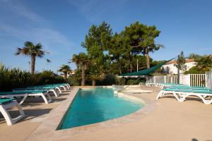 Appartements Le Reve, les pieds dans l'eau, face a l'Ile de Re : photos des chambres