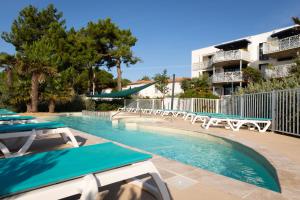 Appartements Le Reve, les pieds dans l'eau, face a l'Ile de Re : photos des chambres