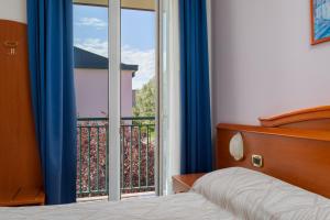 Double Room with Balcony room in Hotel Palladio
