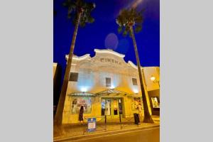 Appartements PORTISSOL T1 RDJ CLIM PARKING PRIVATIF 300m PLAGE : photos des chambres