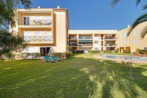 Vilamoura Delight with Pool by Homing