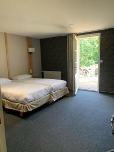 Hotels Logis Auberge De La Riviere : Chambre Lits Jumeaux
