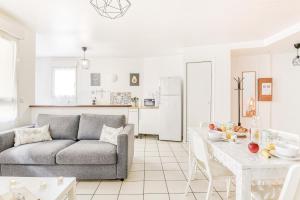 Appartements Appart'Hotel Versailles Saint Cyr l'Ecole - Gare SNCF RER : photos des chambres