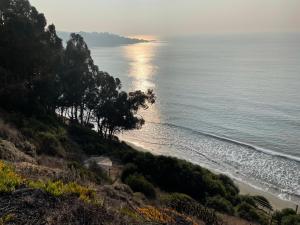 Amplio y hermoso departamento frente al mar