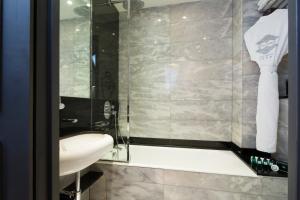 Hotels Hotel Lumen Paris Louvre : photos des chambres