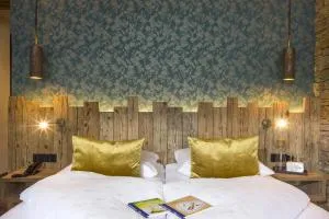 Liebes Caroline 4-Sterne-Hotel - 阿亨基希