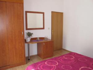 Apartment Valentina-1 by Interhome