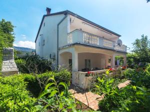 Apartment Mila-2 by Interhome