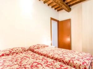 Apartment Poggio di Nocola-2 by Interhome