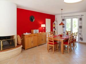 Maisons de vacances Holiday Home Allegra by Interhome : photos des chambres