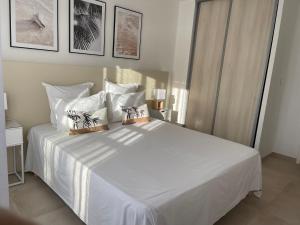 Appartements Domaine D'Ahmosis, modern 2 bedrooms refurbished apartment, f3 moderne fraichement renove : photos des chambres