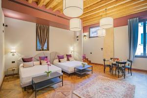 Corte Rubbi 6 Deluxe Studio Apartment