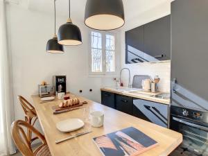 Nestor&Jeeves - SUNNY TERRACE - Central - Very close sea - Top Floor