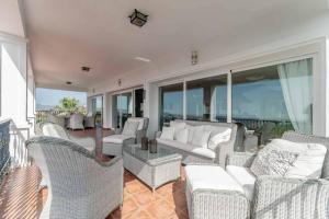 49-Exclusive Villa With Private Pool & Breathtaking Views in Mijas!