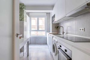 New Amara Suite Friends & Families Parking