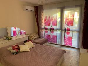 Luxury Orchid apartment with a garden in a private hotel complex Cascadas Bulgaria