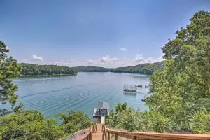 Beautiful Lakefront Studio Dock, Fire Pit, Kayak - Rydal