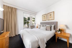 Laguna 621 Oasis on Hastings St