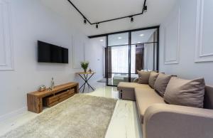 Nikira apartment 92 Smart Plaza Obolon metro Minsk