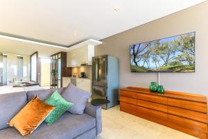 Santai Sands - with Sea and Mountain Glimpses!