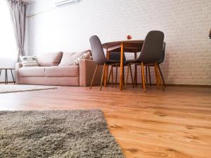 Lozanovi Apartment Pomorie