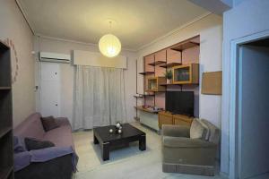 Olive - HappyHostGr - Downtown Apartment