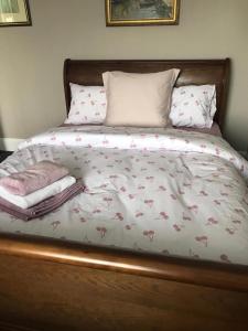 Rose Cottage: Delightful 4 bedroom detached home