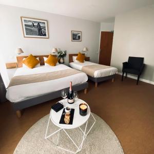 Hotels Les Voyageurs : photos des chambres