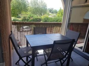 Appartement dans la verdure près des plages - Duplex au 2eme étage - Parking - Loggia