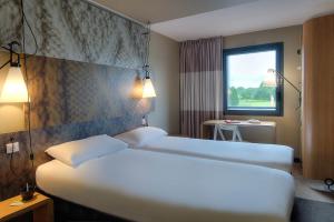 Hotels ibis Pontorson Baie Du Mont Saint Michel : photos des chambres