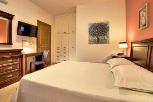 Marini Luxury Apartments and Suites Aegina Greece