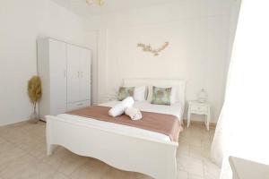 Sonia`s luxury apartment with jacuzzi