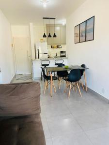 Cantinho com churrasqueira