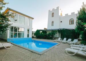 Laguna Villa - Pool, Sauna, Events - at Bazaleti Lake