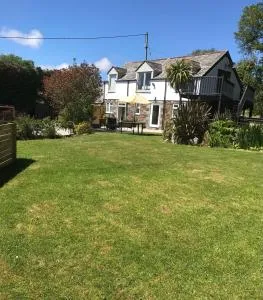 The Barn at Well Cottage - Trelash