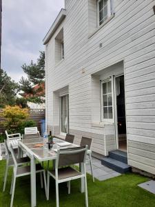 Villas Villa La Croisee des Chemins : photos des chambres