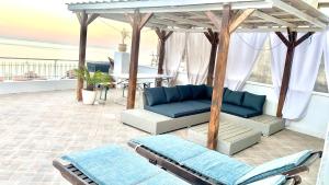 Panoramic Taormina Bay View