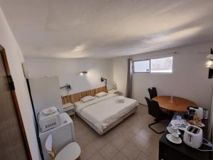 AAA APARTAMENTS T0 Piscina Marina