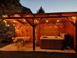 Atlantika Apartman - Balatonboglár Vasútállomás